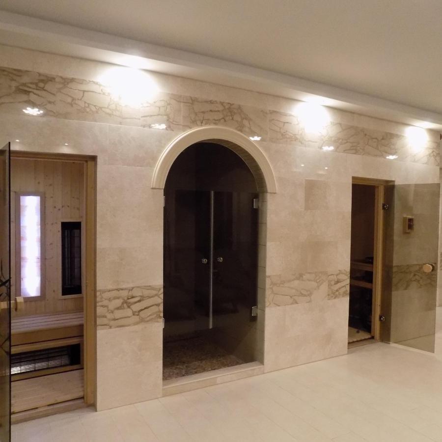 Fortuna Hotel Miskolc Luaran gambar