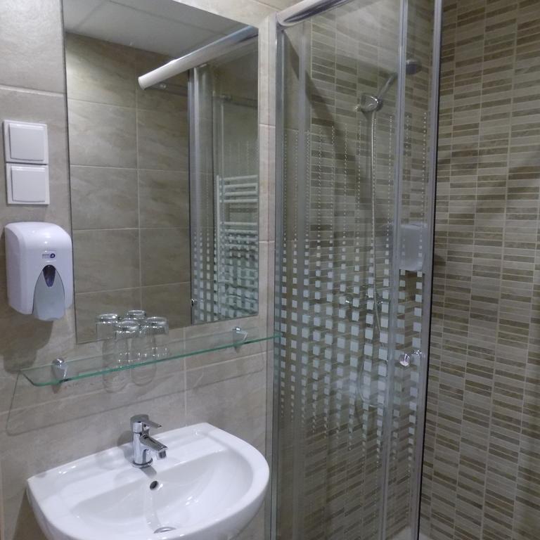 Fortuna Hotel Miskolc Luaran gambar
